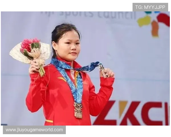 亚洲举重锦标赛中朝对决再启，廖桂芳赵金红领衔冲金